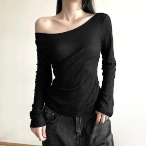 Black Off-Shoulder Ribbed Top for Y2K Aesthetic & Grunge Style Outfits