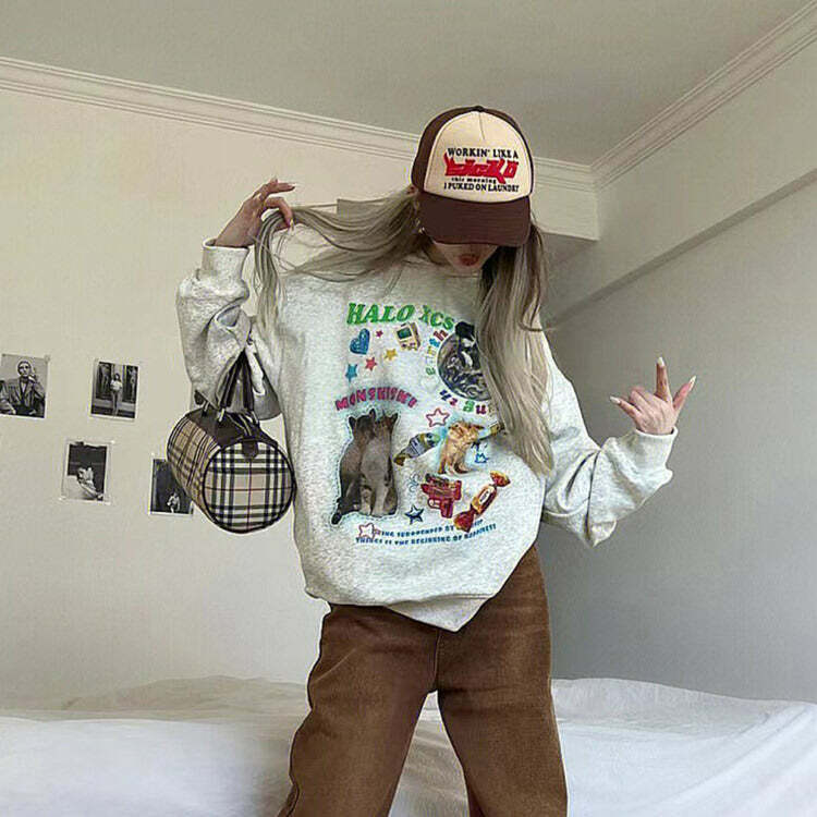 Cat Planet Graphic Sweatshirt - Y2K Aesthetic Comfy Hoodie for Cute Outfits