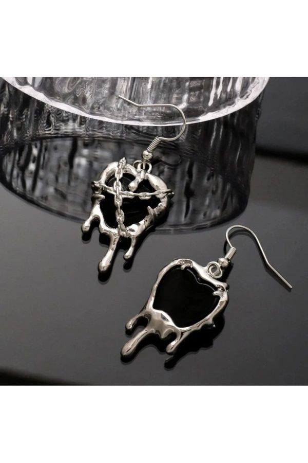 Chained Blood Heart Earrings - Y2K Aesthetic Grunge Style Jewelry