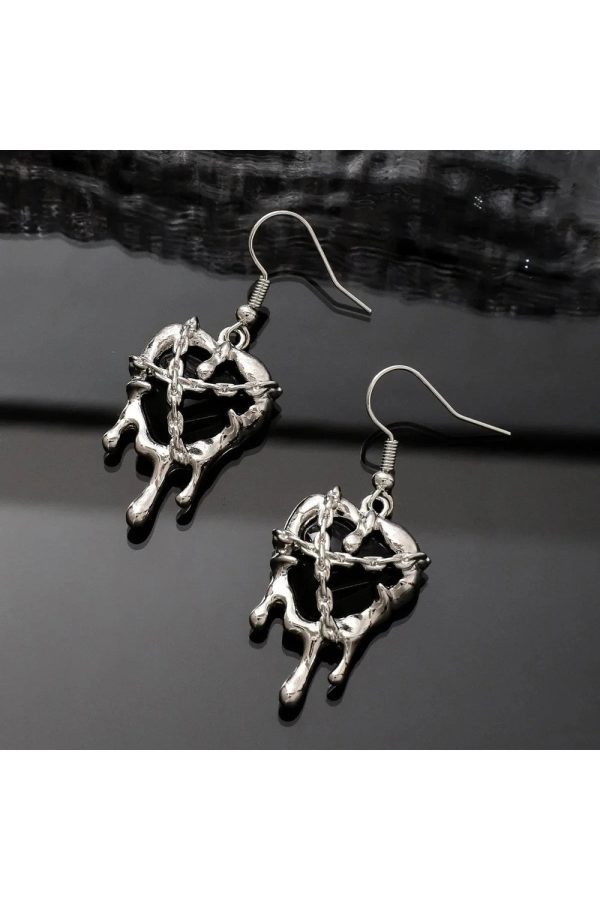 Chained Blood Heart Earrings - Y2K Aesthetic Grunge Style Jewelry