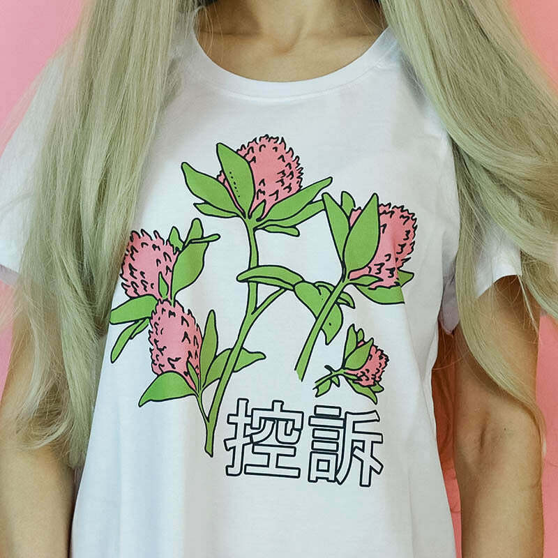 Chic Clover Tee: Embrace Y2K Aesthetic with Cute Pastel Vibes