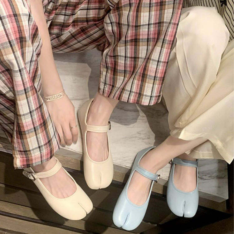 Chic French Girl Split-Toe Tabi Ballet Flats for Y2K Aesthetic Style