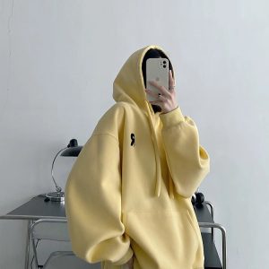 Chic Minimalist Pastel Hoodie for Y2K Aesthetic Lovers