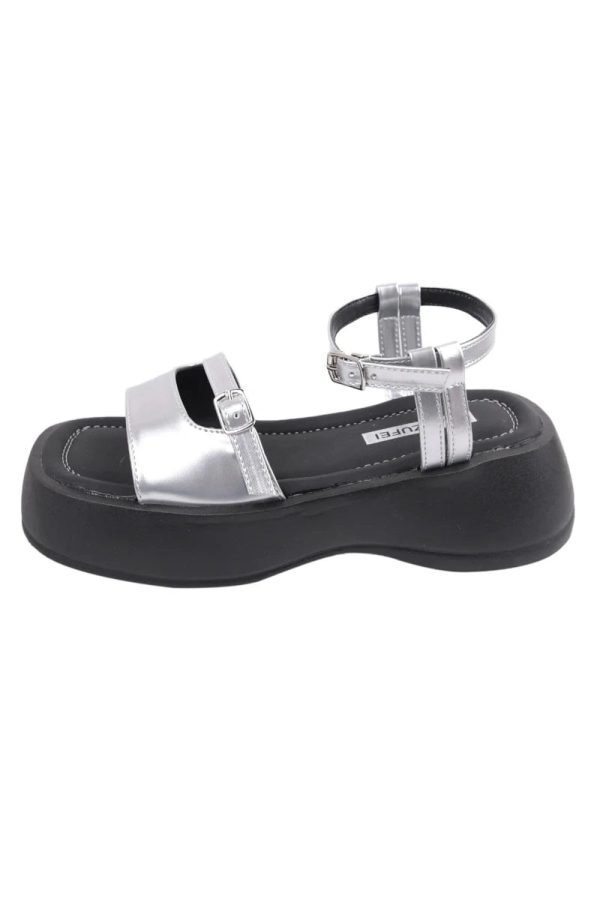 Chic Minimalist Square Toe Sandals for Y2K and Coquette Aesthetic