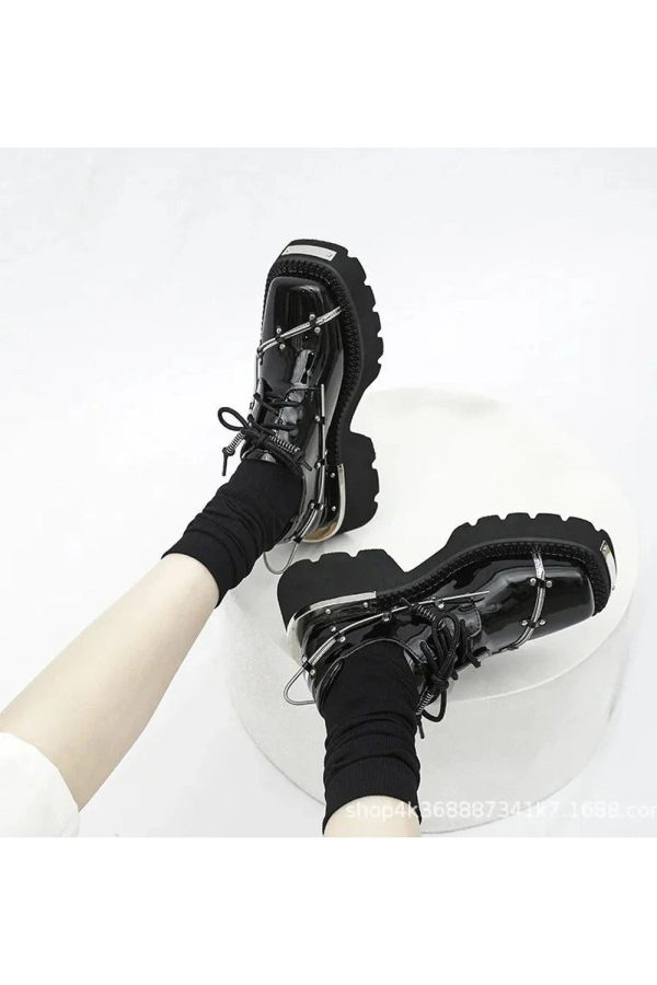 Chic Patent Leather Oxford Shoes for Y2K Aesthetic & Preppy Style