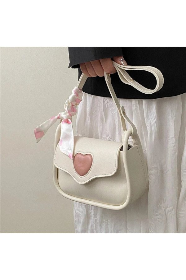 Chic Sweetheart Charm Shoulder Bag for Y2K Aesthetic Lovers