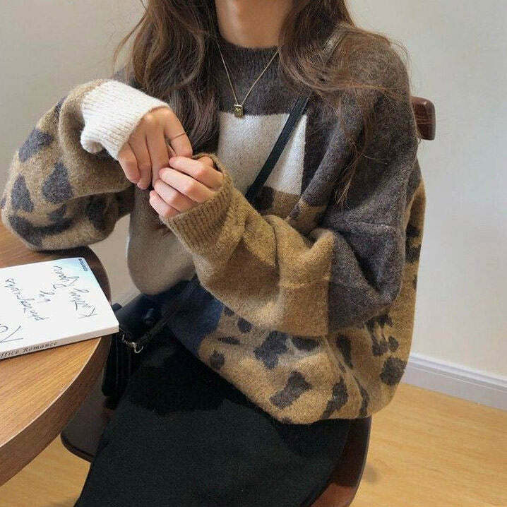 Cozy Autumn in France Sweater - Y2K Aesthetic Fall Fashion Essential