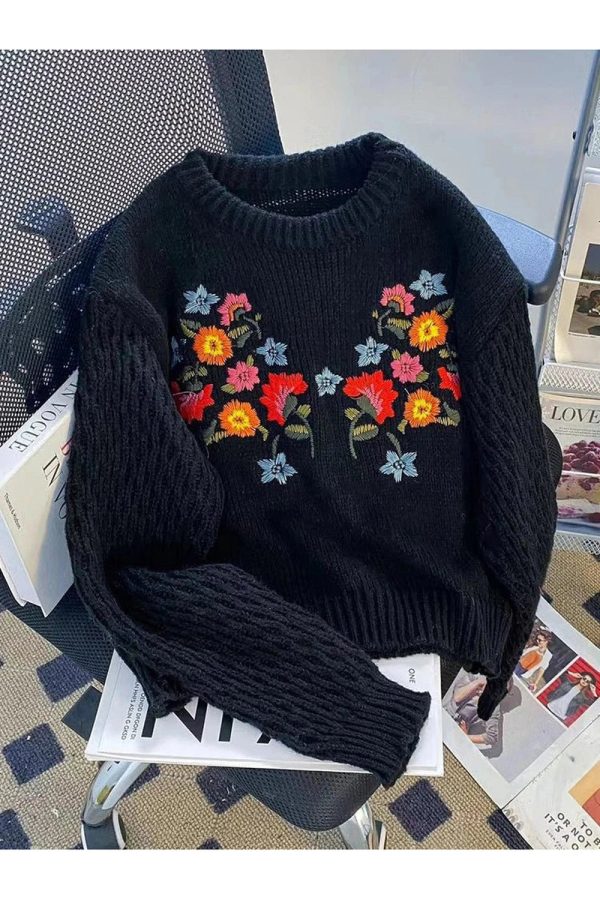 Cozy Fall Meadow Bloom Knit Sweater in Y2K Aesthetic Style