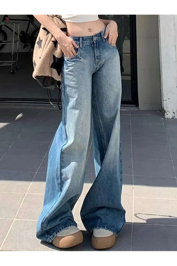 Fall Light Wash Wide-Leg Denim: Y2K Aesthetic for Effortless Style