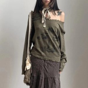 Goblincore Off-Shoulder Grunge Aesthetic Sweater for Y2K Style Lovers