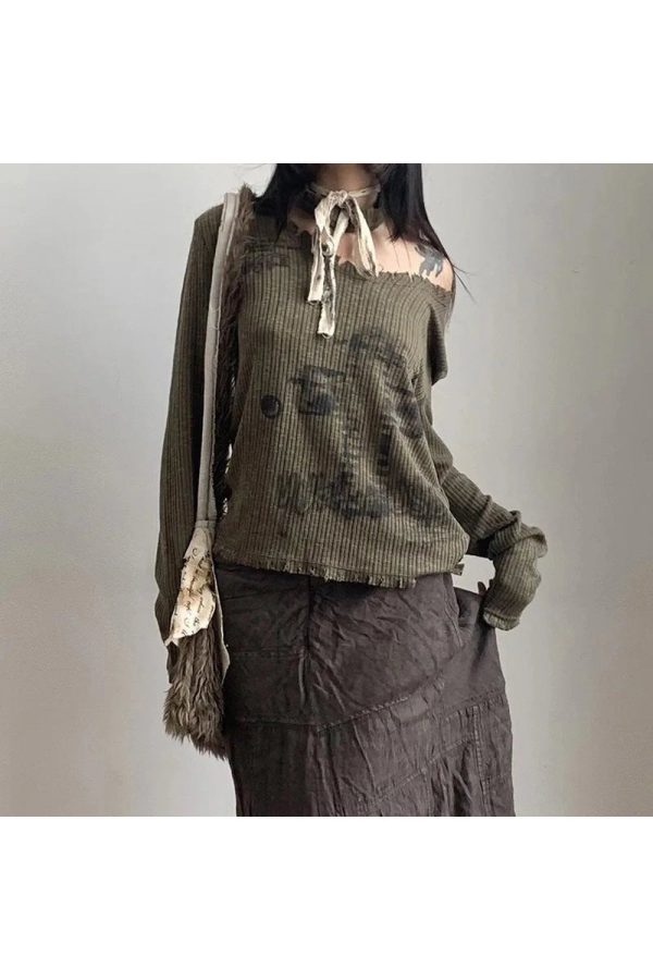 Goblincore Off-Shoulder Grunge Aesthetic Sweater for Y2K Style Lovers