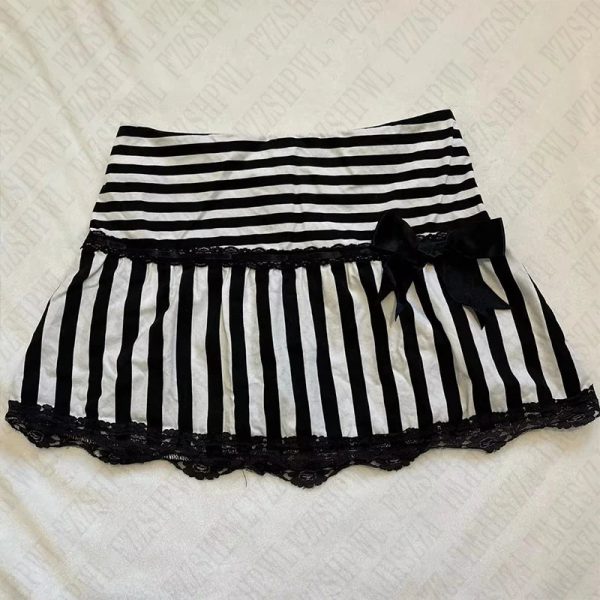 Gothic Striped Lace Mini Skirt for Y2K Aesthetic & Grunge Style Outfits