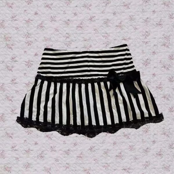 Gothic Striped Lace Mini Skirt for Y2K Aesthetic & Grunge Style Outfits