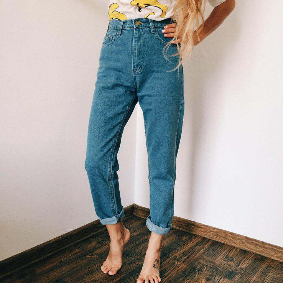 High-Waisted Mom Jeans for Y2K Aesthetic & Grunge Style Outfits