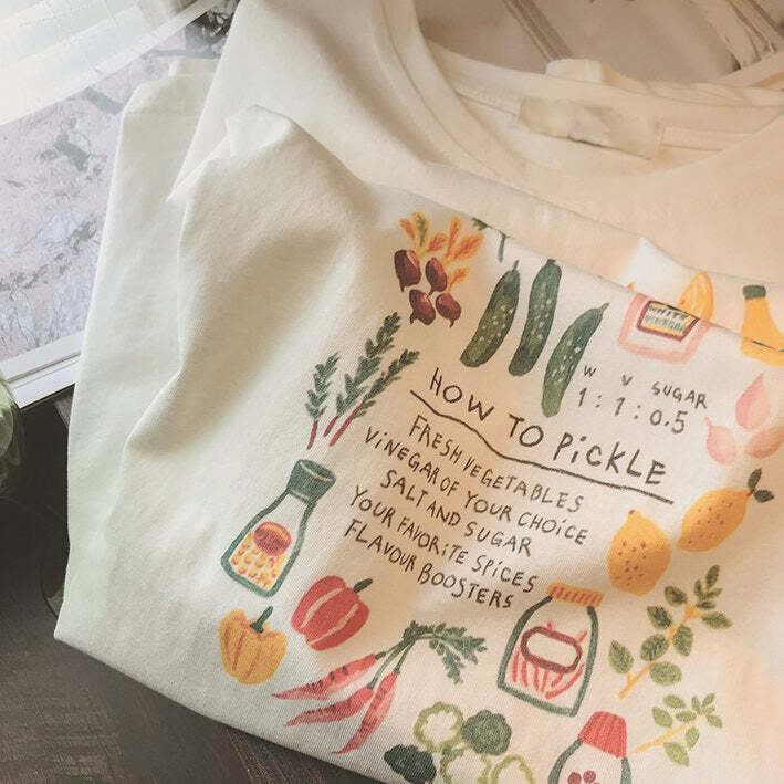 How to Pickle Y2K Aesthetic Print Graphic T-Shirt for Trendy Outfits