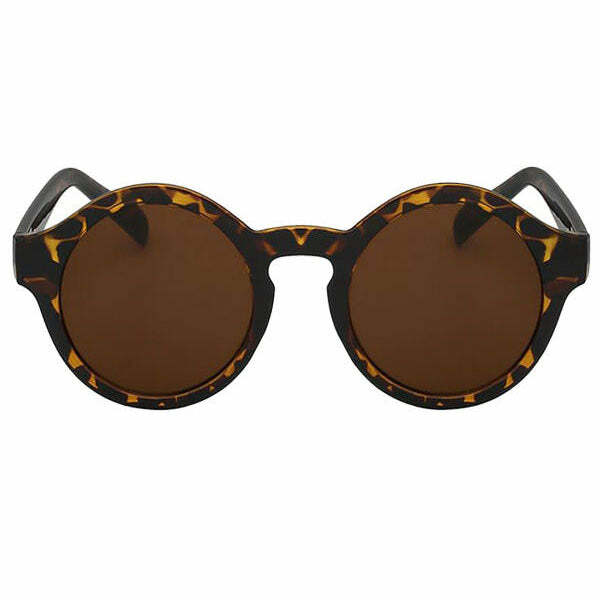 Jennifer Sunnies: Y2K Aesthetic Sunglasses for Trendy Outfits