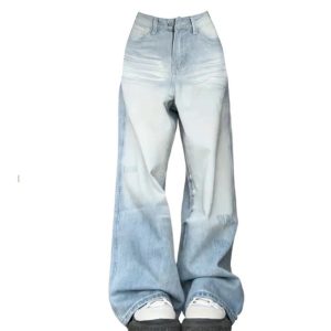 Light Wash Oversized Baggy Jeans for Y2K Aesthetic and Grunge Style