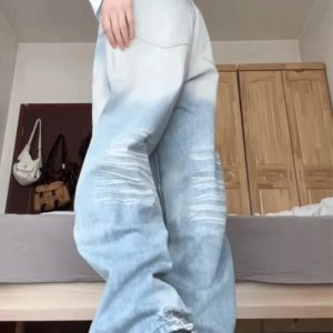 Light Wash Oversized Baggy Jeans for Y2K Aesthetic and Grunge Style