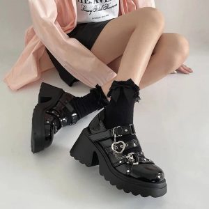 Midnight Heart Chain Platform Shoes - Y2K Aesthetic Grunge Style Footwear