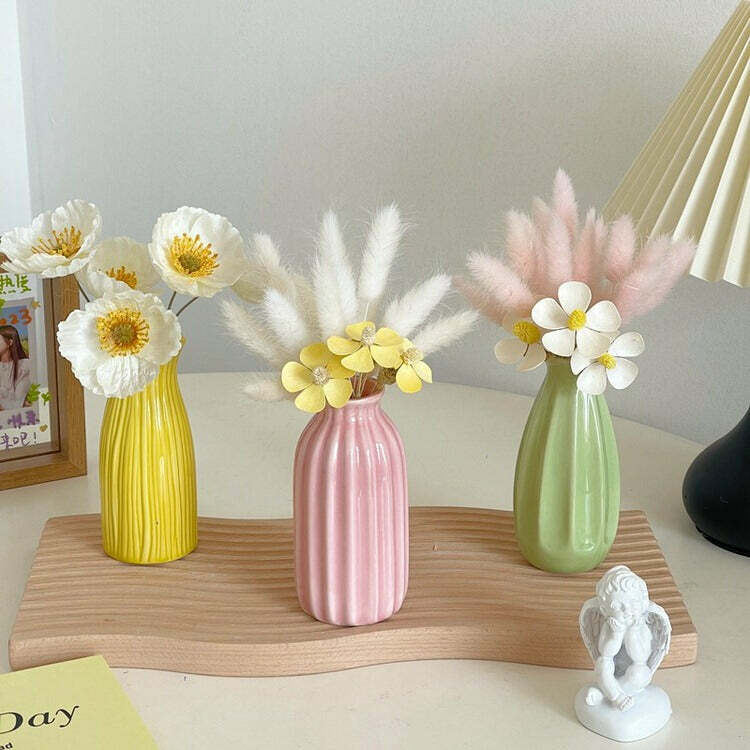 Minimalist Aesthetic Pastel Flower Vase for Y2K and Coquette Style Decor