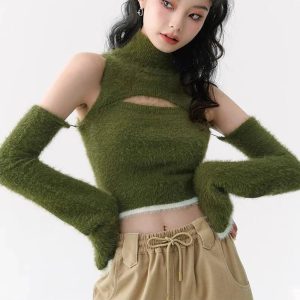 Mossy Cutout Fuzzy Crop Top - Y2K Aesthetic Cute Top for Cozy Vibes