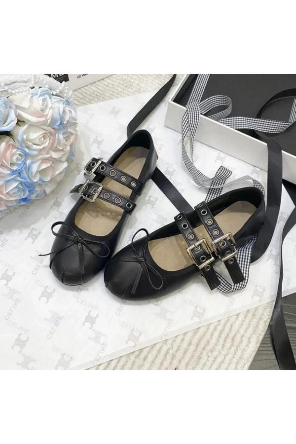 Punk Double Buckle Mary Janes: Y2K Grunge Style Footwear for Aesthetic Looks