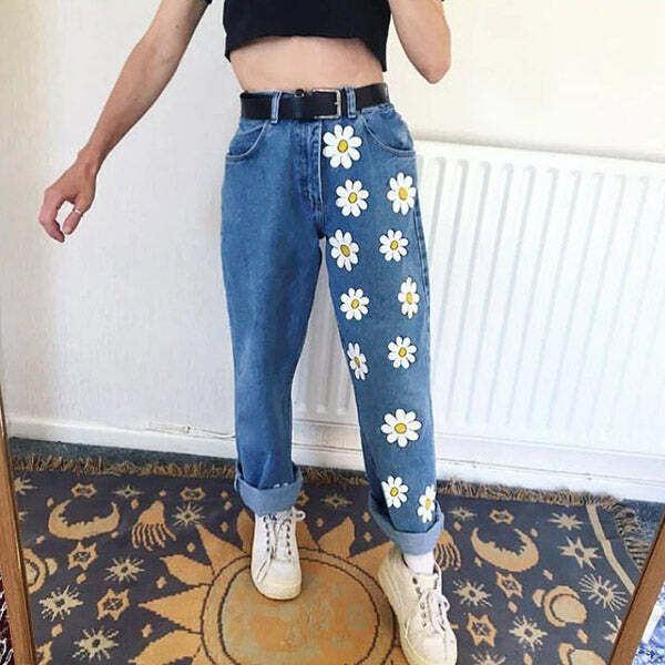 Trendy Daisy Mom Jeans for Y2K Aesthetic and Grunge Style Lovers