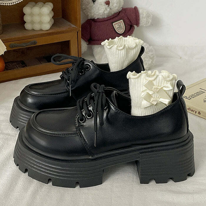 Trendy Y2K Platform Oxford Boots for Grunge and Coquette Aesthetic