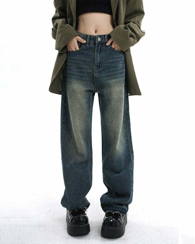 Trendy Y2K Wide Leg Jeans for a Chic Grunge Aesthetic Look