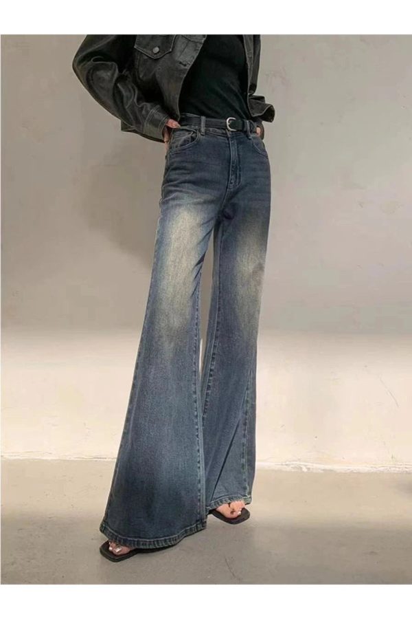 Vintage Horizon Flare Jeans - Y2K Aesthetic with a Grunge Twist