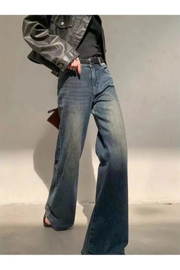 Vintage Horizon Flare Jeans - Y2K Aesthetic with a Grunge Twist