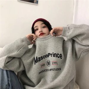 Vintage Label Graphic Sweatshirt - Y2K Aesthetic Comfy Top for Trendsetters