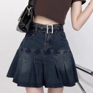 Vintage Pleated Denim Mini Skirt for Y2K Aesthetic and Grunge Style