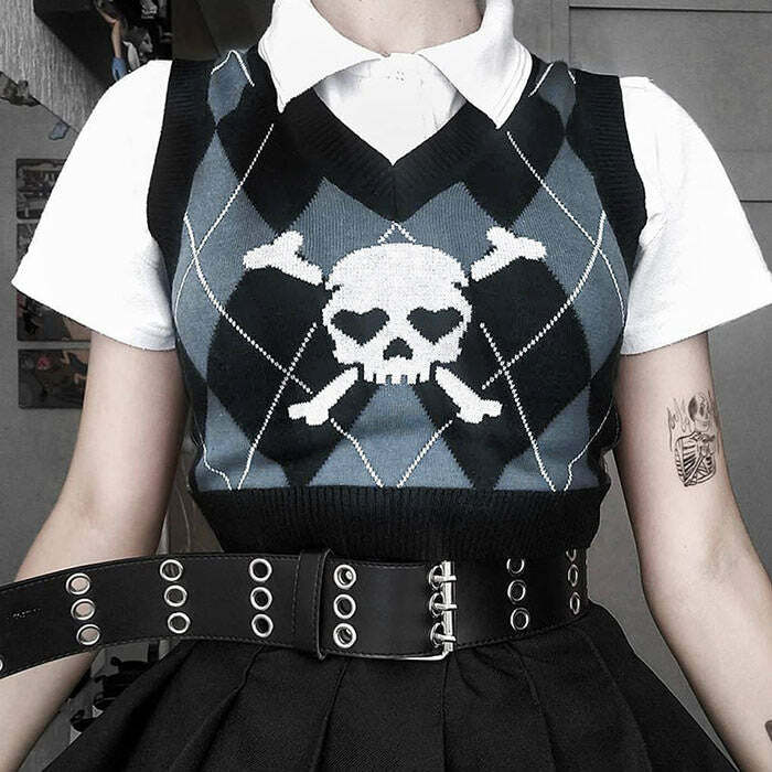 Y2K Aesthetic Argyle Vest for Grunge and Coquette Style Outfits