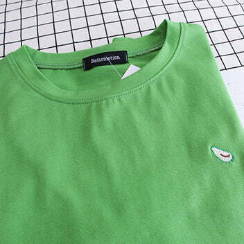 Y2K Aesthetic Avocado T-Shirt - Cute & Comfy for Trendy Outfits