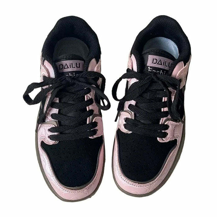 Y2K Aesthetic Black & Pink Star Sneakers for Trendy Outfits