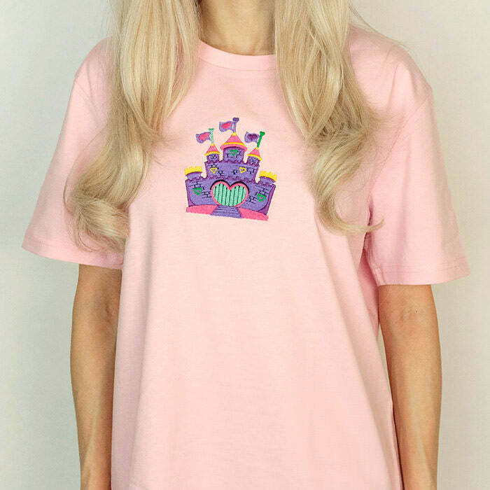 Y2K Aesthetic Castle T-Shirt in Size S - Cute & Comfy Graphic Tee