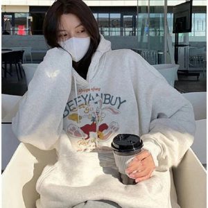 Y2K Aesthetic Fall Retro Cartoon Graphic Hoodie for Cozy Style