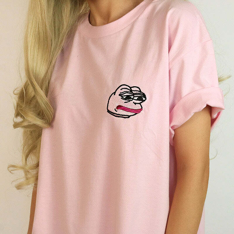 Y2K Aesthetic Feelz Bad Face T-Shirt in Soft Pink for Trendy Outfits