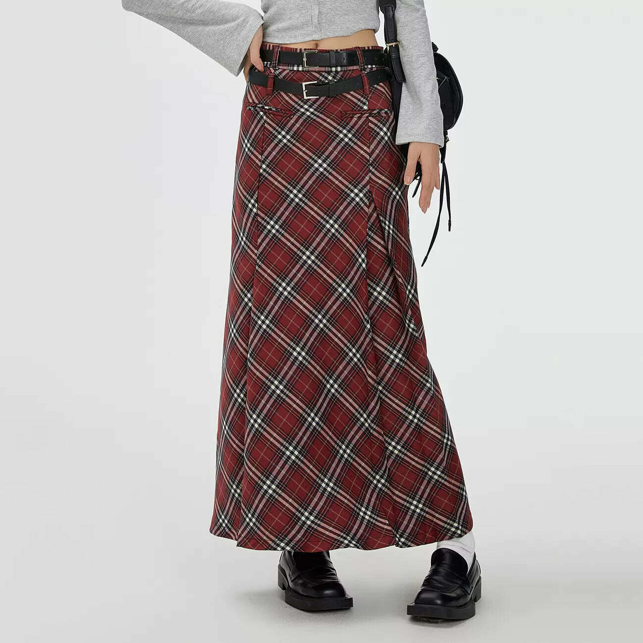 Y2K Aesthetic London Bridge Plaid Maxi Skirt for Trendy Outfits