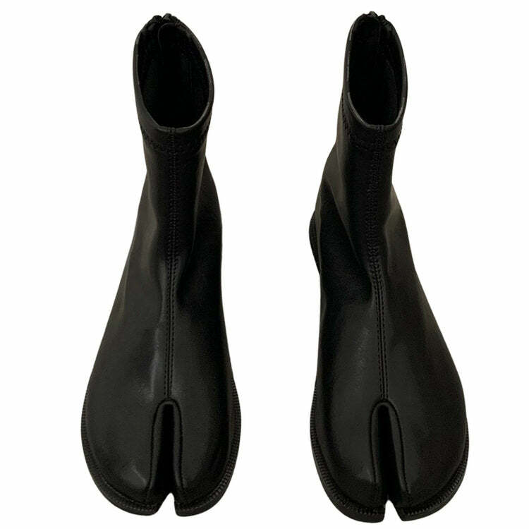 Y2K Aesthetic Split Toe Tabi Flat Boots for Grunge and Coquette Styles