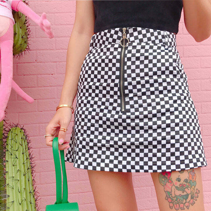 Y2K Checker Skirt: Embrace Coquette Aesthetic with Vintage Vibes