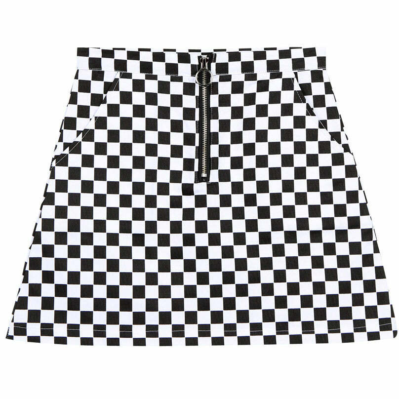 Y2K Checker Skirt: Embrace Coquette Aesthetic with Vintage Vibes