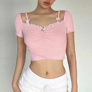 Y2K Fashion Pink Lace Bow Trim Crop Top for Coquette Aesthetic Vibes