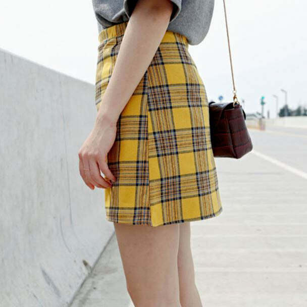 Y2K Plaid Check Mini Skirt for Coquette Aesthetic & Grunge Style