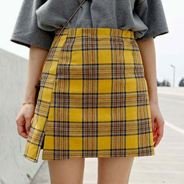 Y2K Plaid Check Mini Skirt for Coquette Aesthetic & Grunge Style