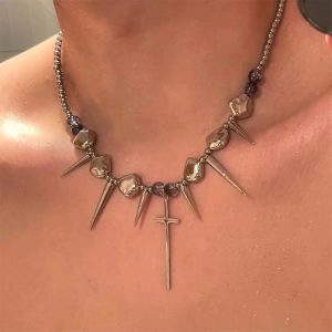 Y2K Spiked Heart Chain Choker for Grunge and Coquette Aesthetic Styles